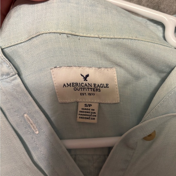 Button down - Picture 2 of 2